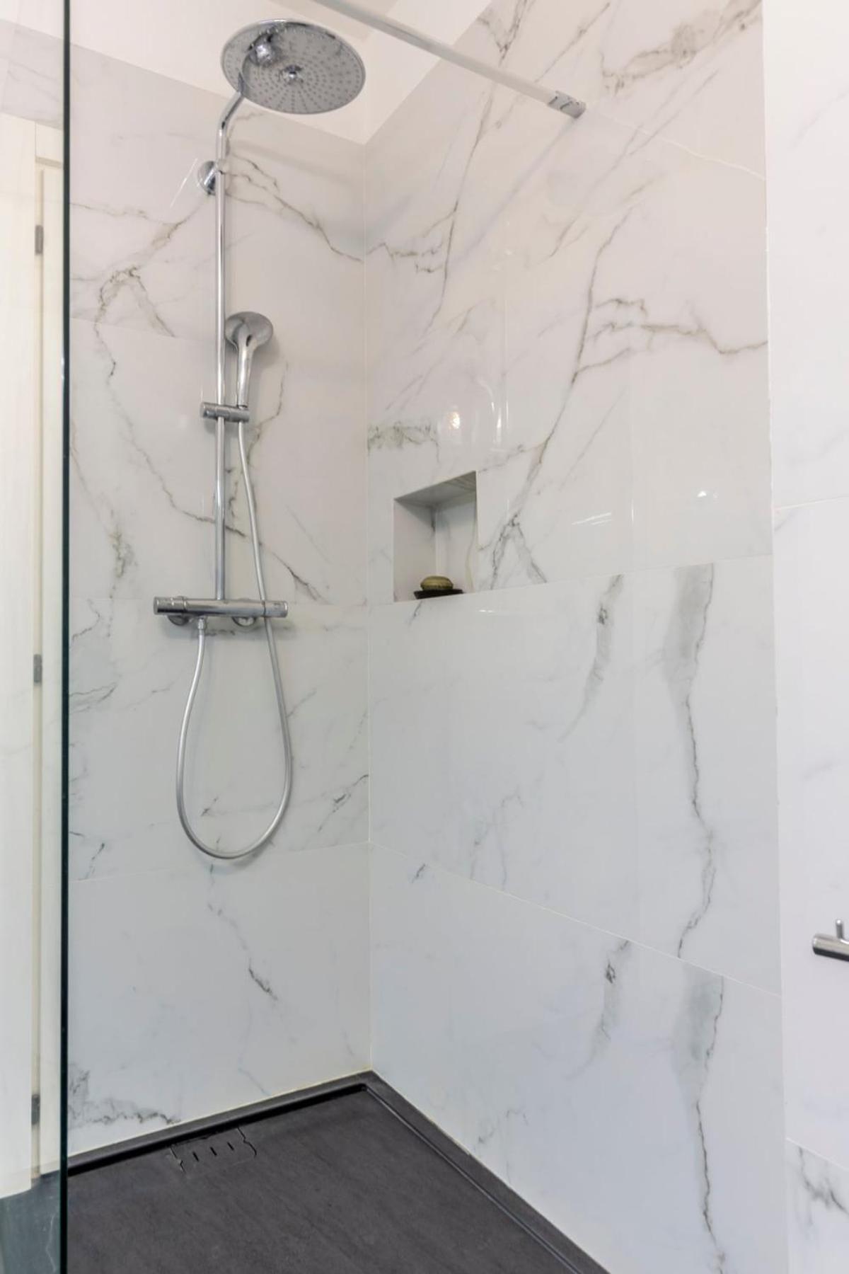 Appartement Carre D'or, Superbe Sur Jardin, Elegant Et Ensoleille